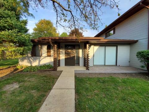 1590 Perry Ct #B, Aurora, IL 60505 photo 1