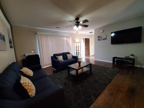1590 Perry Ct #B, Aurora, IL 60505 photo 5