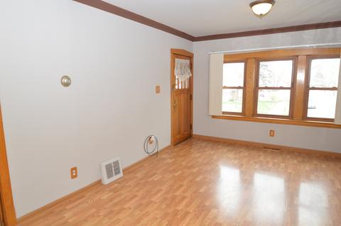 4132 Amelia Ave, Lyons, IL 60534 photo 3
