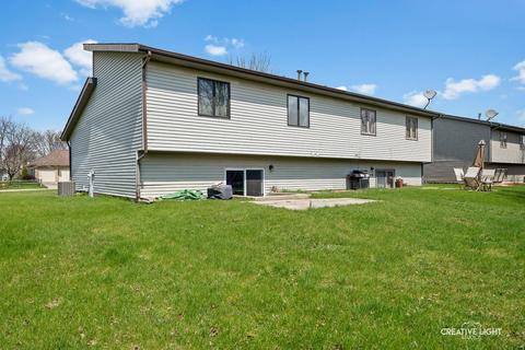 2187 Royal Blvd, Elgin, IL 60123 photo 17