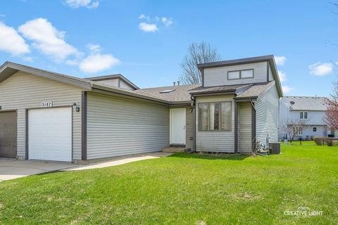 2187 Royal Blvd, Elgin, IL 60123 photo 1
