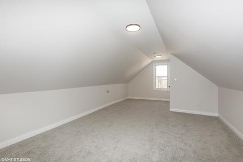 8644 S Colfax Ave, Chicago, IL 60617 photo 9
