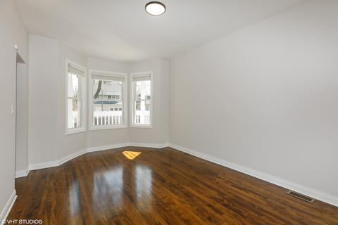 8644 S Colfax Ave, Chicago, IL 60617 photo 6