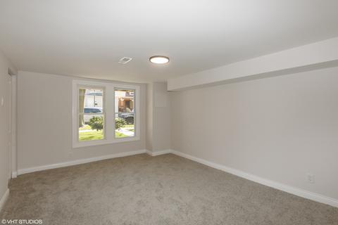 8644 S Colfax Ave, Chicago, IL 60617 photo 14