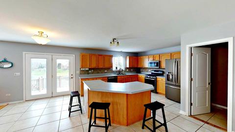 15747 Rolland Dr, Manhattan, IL 60442 photo 10
