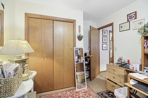 1220 Paula Dr, Champaign, IL 61821 photo 11