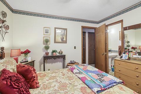 1220 Paula Dr, Champaign, IL 61821 photo 15