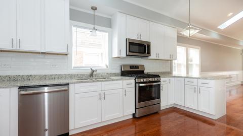 8937 S Cornell Ave, Chicago, IL 60617 photo 6