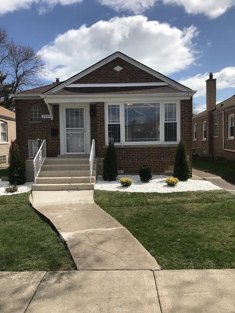 8937 S Cornell Ave, Chicago, IL 60617 photo 2
