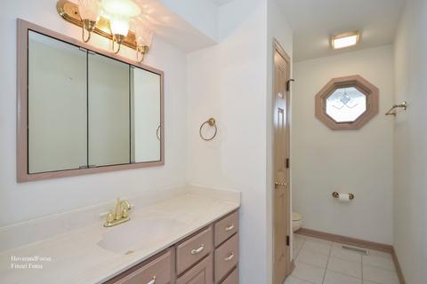 631 E Liberty St, Wauconda, IL 60084 photo 17