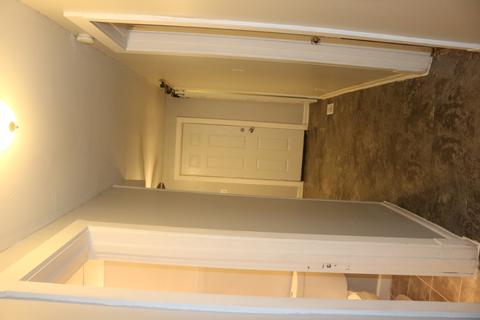 2704 E 77th St, Chicago, IL 60649 photo 14