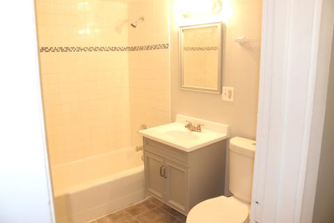 2704 E 77th St, Chicago, IL 60649 photo 11