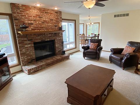 3205 Yorkshire Ct, Bloomington, IL 61704 photo 23