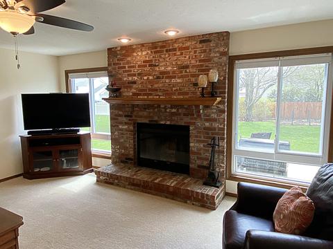 3205 Yorkshire Ct, Bloomington, IL 61704 photo 21
