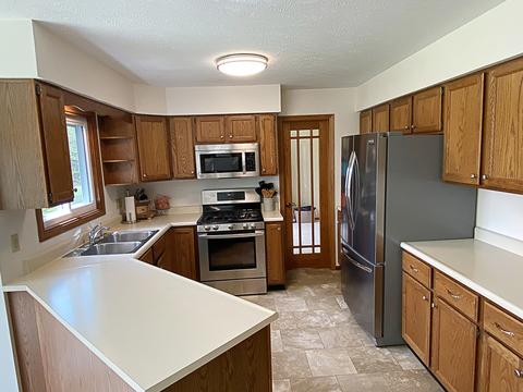 3205 Yorkshire Ct, Bloomington, IL 61704 photo 16
