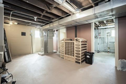 325 Columbia Ave, Des Plaines, IL 60016 photo 8