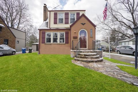 325 Columbia Ave, Des Plaines, IL 60016 photo 1