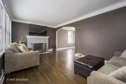 325 Columbia Ave, Des Plaines, IL 60016 photo 4