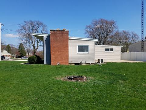 313 2nd St, Minonk, IL 61760 photo 2