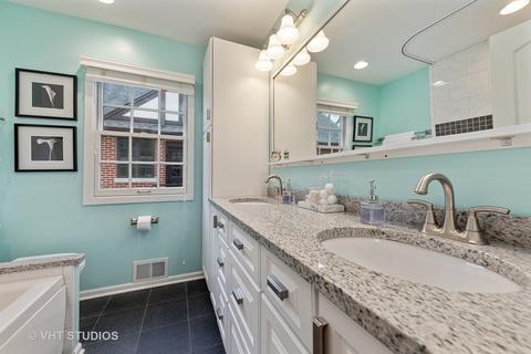 455 Uvedale Ct, Riverside, IL 60546 photo 14