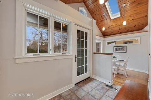 455 Uvedale Ct, Riverside, IL 60546 photo 11