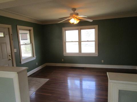461 N River St, Montgomery, IL 60538 photo 4