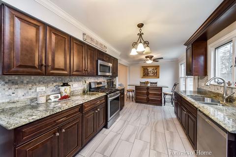 756 Dunmore Ln, Bartlett, IL 60103 photo 8