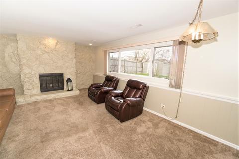 819 W Heritage Dr, Addison, IL 60101 photo 7