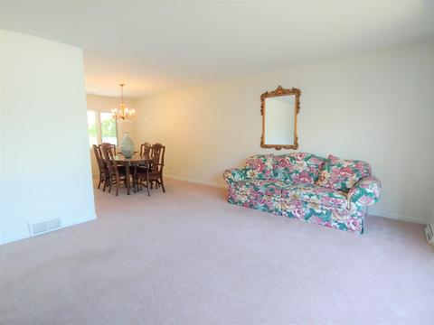 819 W Heritage Dr, Addison, IL 60101 photo 3