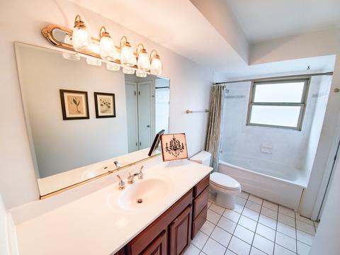 819 W Heritage Dr, Addison, IL 60101 photo 10