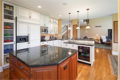 2400 Lansburgh Ct, Aurora, IL 60502 photo 10