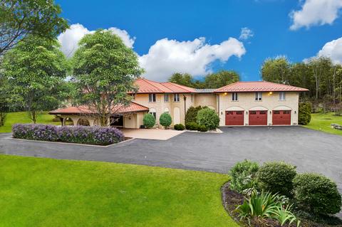 1900 Half Day Ln, Bannockburn, IL 60015 photo 2
