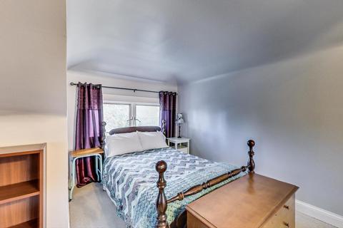 4932 W Warwick Ave, Chicago, IL 60641 photo 16