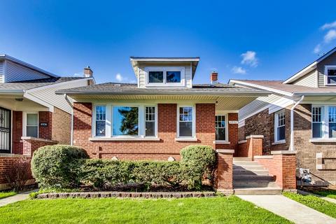 4932 W Warwick Ave, Chicago, IL 60641 photo 1