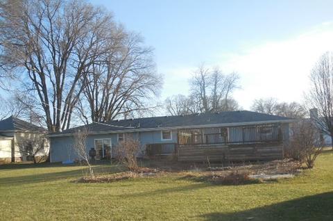 108 Main St, Kinsman, IL 60437 photo 2