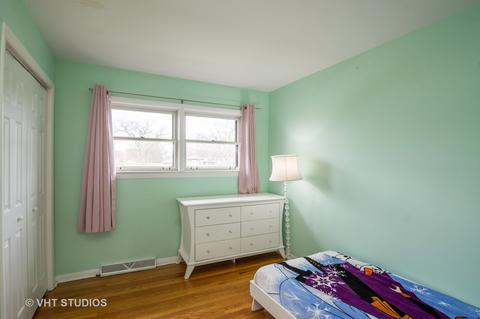229 Millbrook Ln, Wilmette, IL 60091 photo 13