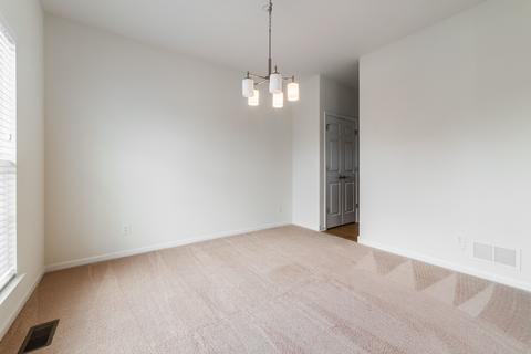 1103 Bailey Rd, Sycamore, IL 60178 photo 7