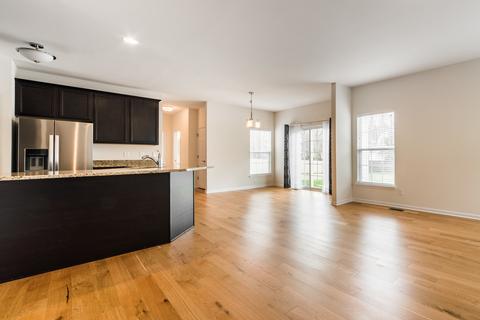 1103 Bailey Rd, Sycamore, IL 60178 photo 17