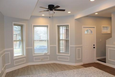 7032 S Bishop St, Chicago, IL 60636 photo 4
