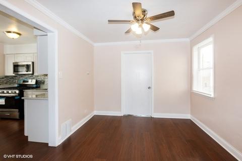 8324 S Bennett Ave, Chicago, IL 60617 photo 8