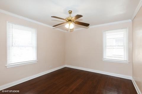 8324 S Bennett Ave, Chicago, IL 60617 photo 14