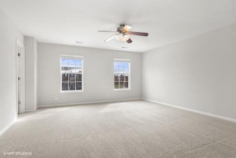 4136 Milford Ln, Aurora, IL 60504 photo 8