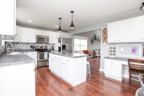 29 River Run, Downs, IL 61736 photo 10