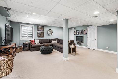 536 W Indiana St, Wheaton, IL 60187 photo 24