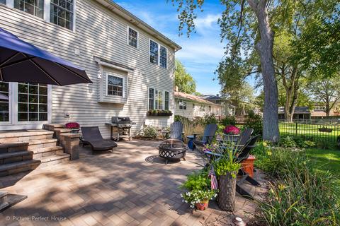 536 W Indiana St, Wheaton, IL 60187 photo 32
