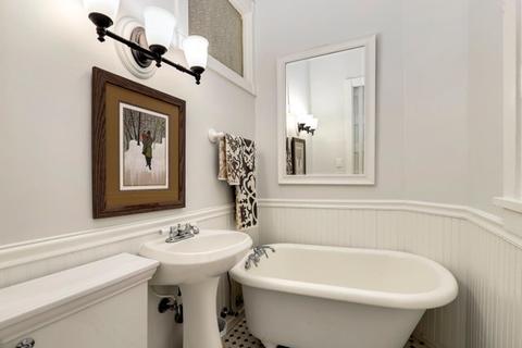 1629 E Hyde Park Blvd #3, Chicago, IL 60615 photo 21