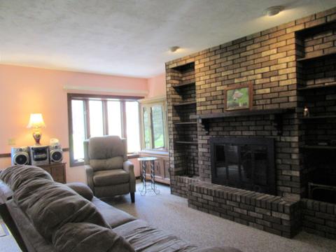 20726 Ridgeview Ln, Marengo, IL 60152 photo 3