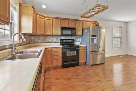 3206 Edward Hoffman Dr, Champaign, IL 61822 photo 7
