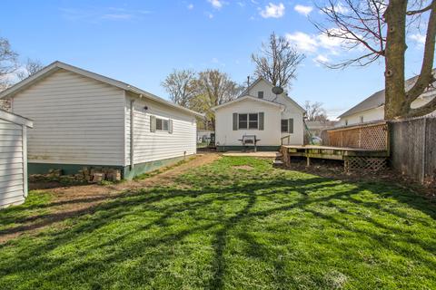 312 E Stewart St, Bloomington, IL 61701 photo 2