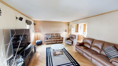 1307 Bristol Ct, Roselle, IL 60172 photo 6